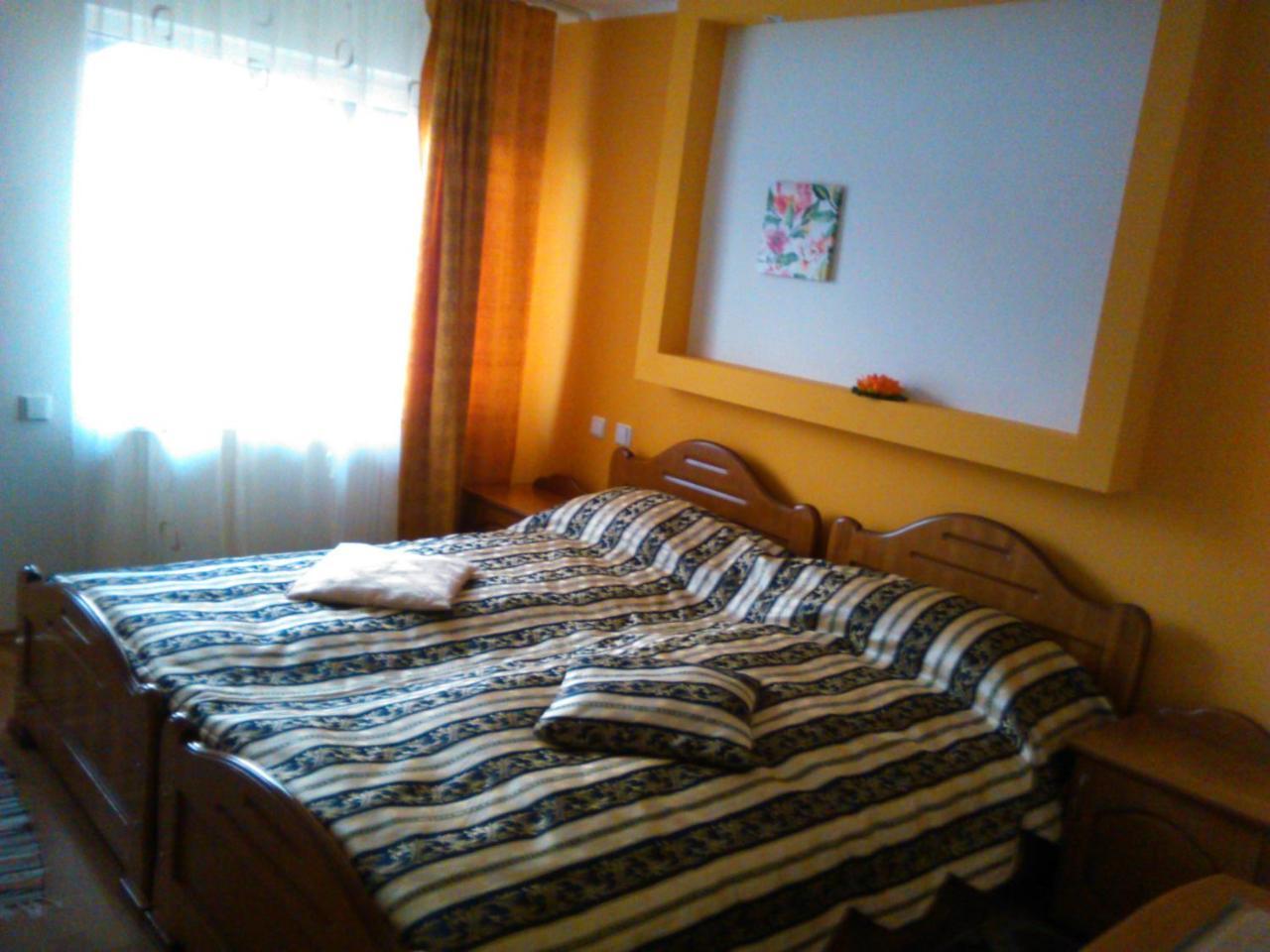 Pensiunea Lucia Ana Cluj-Napoca Buitenkant foto